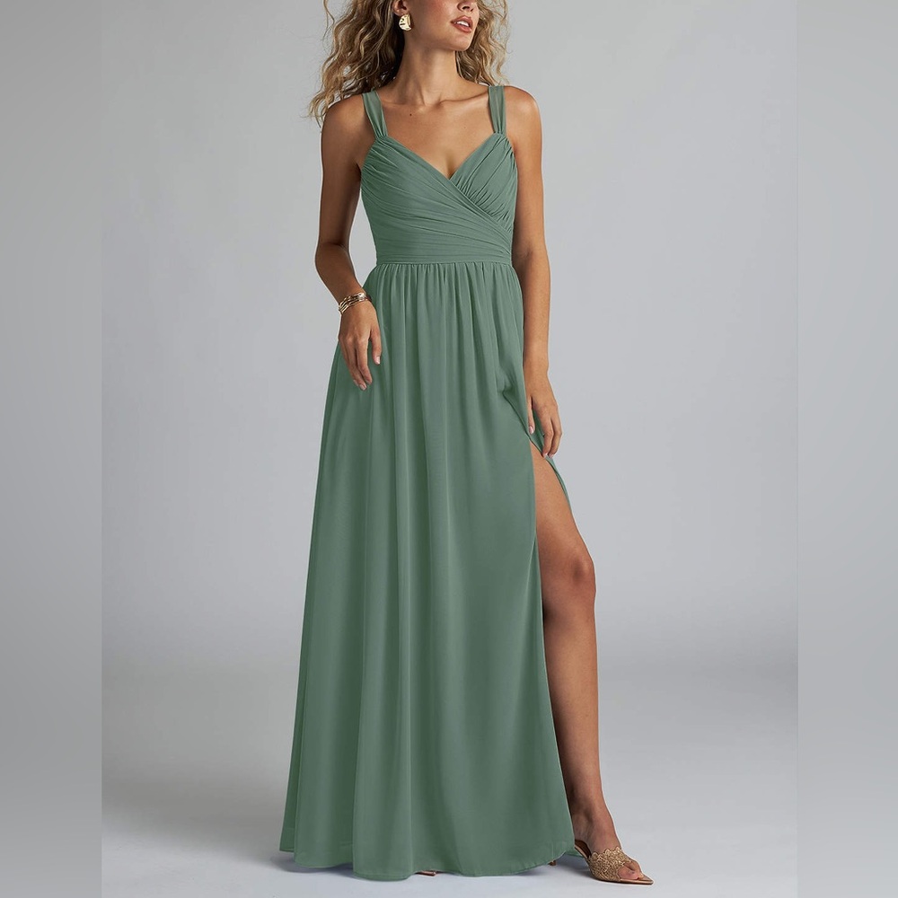 Azazie “Chanel” Bridesmaid Green [Eucalyptus] Evening Gown Size 8